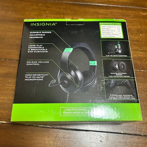 Insignia™ - Wired Gaming Headset for Xbox Series X|S, Xbox One, - Picture 6 of 6